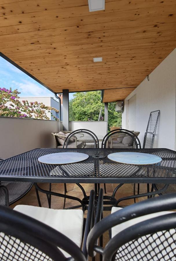 Pine&lime Appartement Pula